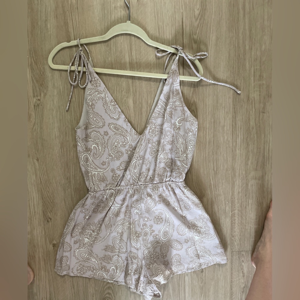 Paisley Romper from Tobi, size XS